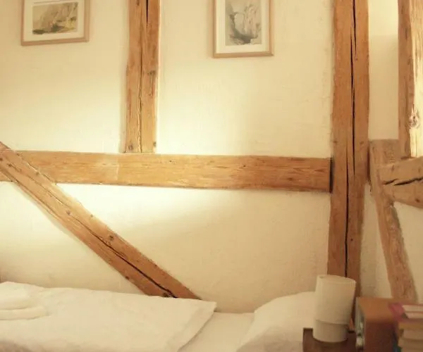 Bed & Breakfast Karczma Belty 3*